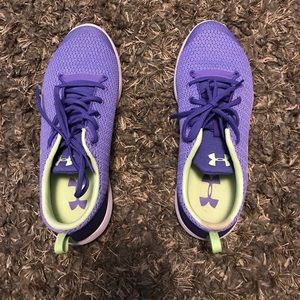 UNDER ARMOUR SNEAKERS